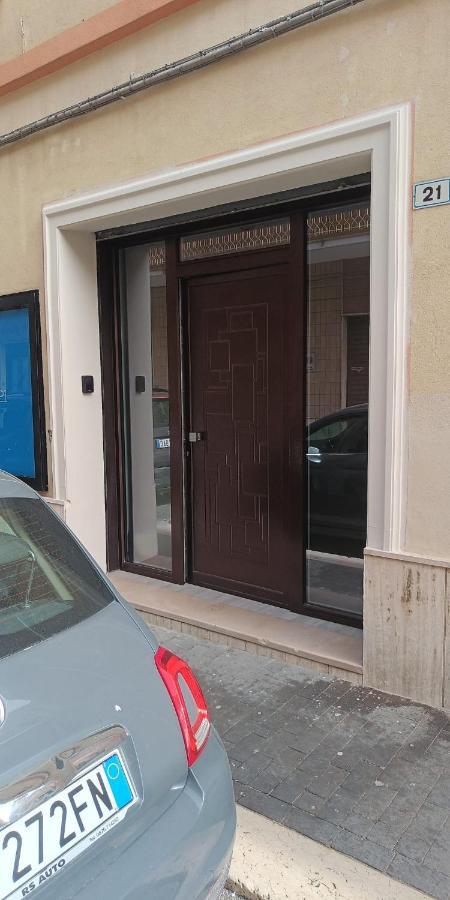 Apartament Zefiro21 Tiny House Termoli Zewnętrze zdjęcie